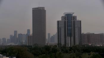 Weather camera view of St Thomas High School.