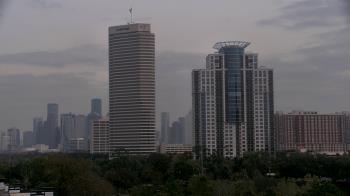Weather camera view of St Thomas High School.