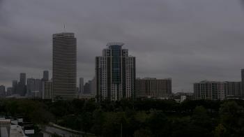 Weather camera view of St Thomas High School.