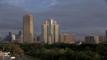 Weather camera view of St Thomas High School.