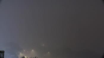 Weather camera view of St Thomas High School.