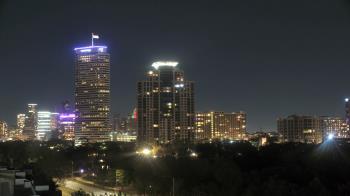 Weather camera view of St Thomas High School.