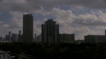 Weather camera view of St Thomas High School.