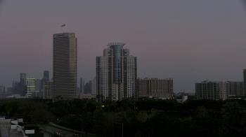 Weather camera view of St Thomas High School.