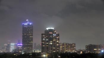 Weather camera view of St Thomas High School.