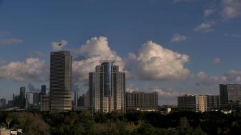Weather camera view of St Thomas High School.