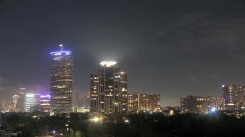Weather camera view of St Thomas High School.