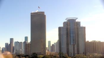 Weather camera view of St Thomas High School.