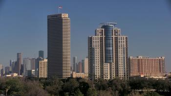 Weather camera view of St Thomas High School.