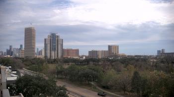 Weather camera view of St Thomas High School.