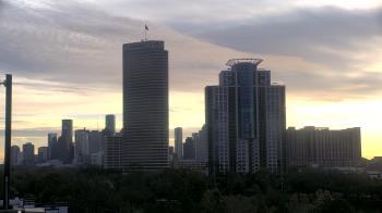 Weather camera view of St Thomas High School.