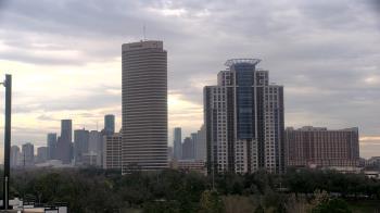 Weather camera view of St Thomas High School.