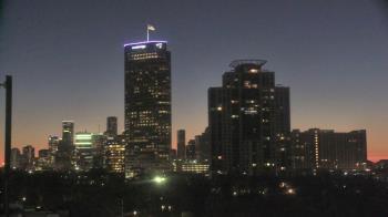 Weather camera view of St Thomas High School.