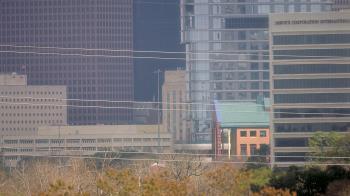 Weather camera view of St Thomas High School.