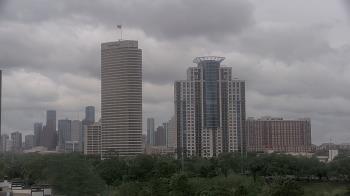 Weather camera view of St Thomas High School.