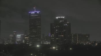 Weather camera view of St Thomas High School.