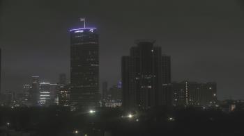 Weather camera view of St Thomas High School.