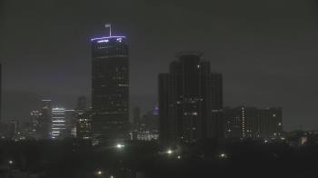 Weather camera view of St Thomas High School.