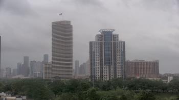 Weather camera view of St Thomas High School.