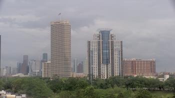 Weather camera view of St Thomas High School.