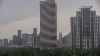 Weather camera view of St Thomas High School.