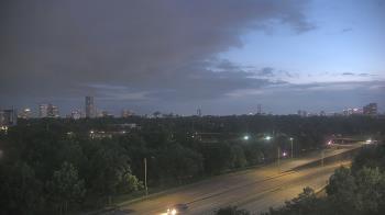 Weather camera view of St Thomas High School.