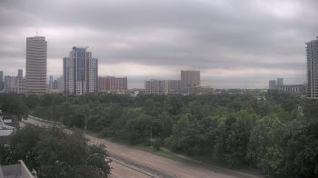 Weather camera view of St Thomas High School.
