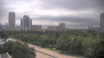 Weather camera view of St Thomas High School.