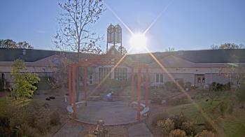 Weather camera view of Sacred Heart School.