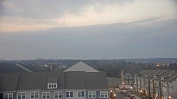 Weather camera view of Elaine E. Thompson Elementary School.