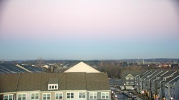 Weather camera view of Elaine E. Thompson Elementary School.