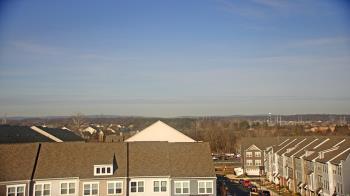 Weather camera view of Elaine E. Thompson Elementary School.