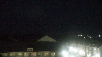 Weather camera view of Elaine E. Thompson Elementary School.
