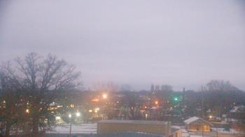 Weather camera view of Streator Township HS.