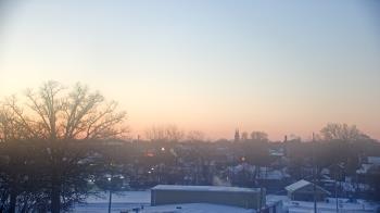 Weather camera view of Streator Township HS.