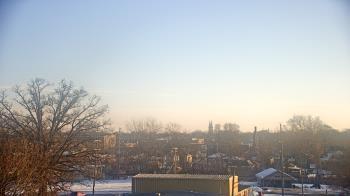 Weather camera view of Streator Township HS.