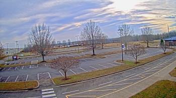 Weather camera view of Cloverleaf ES.