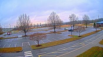 Weather camera view of Cloverleaf ES.
