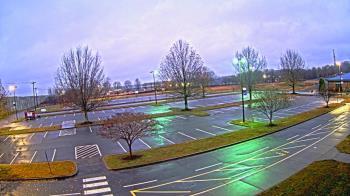 Weather camera view of Cloverleaf ES.