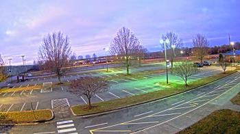 Weather camera view of Cloverleaf ES.