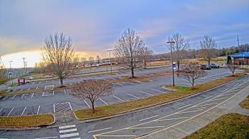 Weather camera view of Cloverleaf ES.