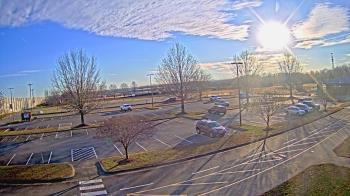 Weather camera view of Cloverleaf ES.
