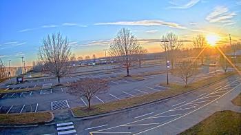 Weather camera view of Cloverleaf ES.