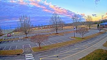 Weather camera view of Cloverleaf ES.