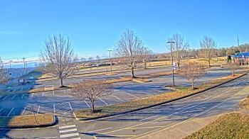 Weather camera view of Cloverleaf ES.