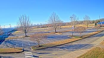 Weather camera view of Cloverleaf ES.