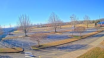 Weather camera view of Cloverleaf ES.