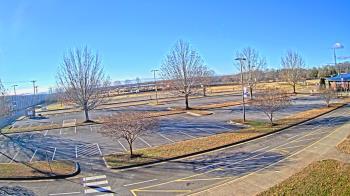 Weather camera view of Cloverleaf ES.