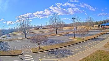 Weather camera view of Cloverleaf ES.