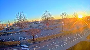 Weather camera view of Cloverleaf ES.